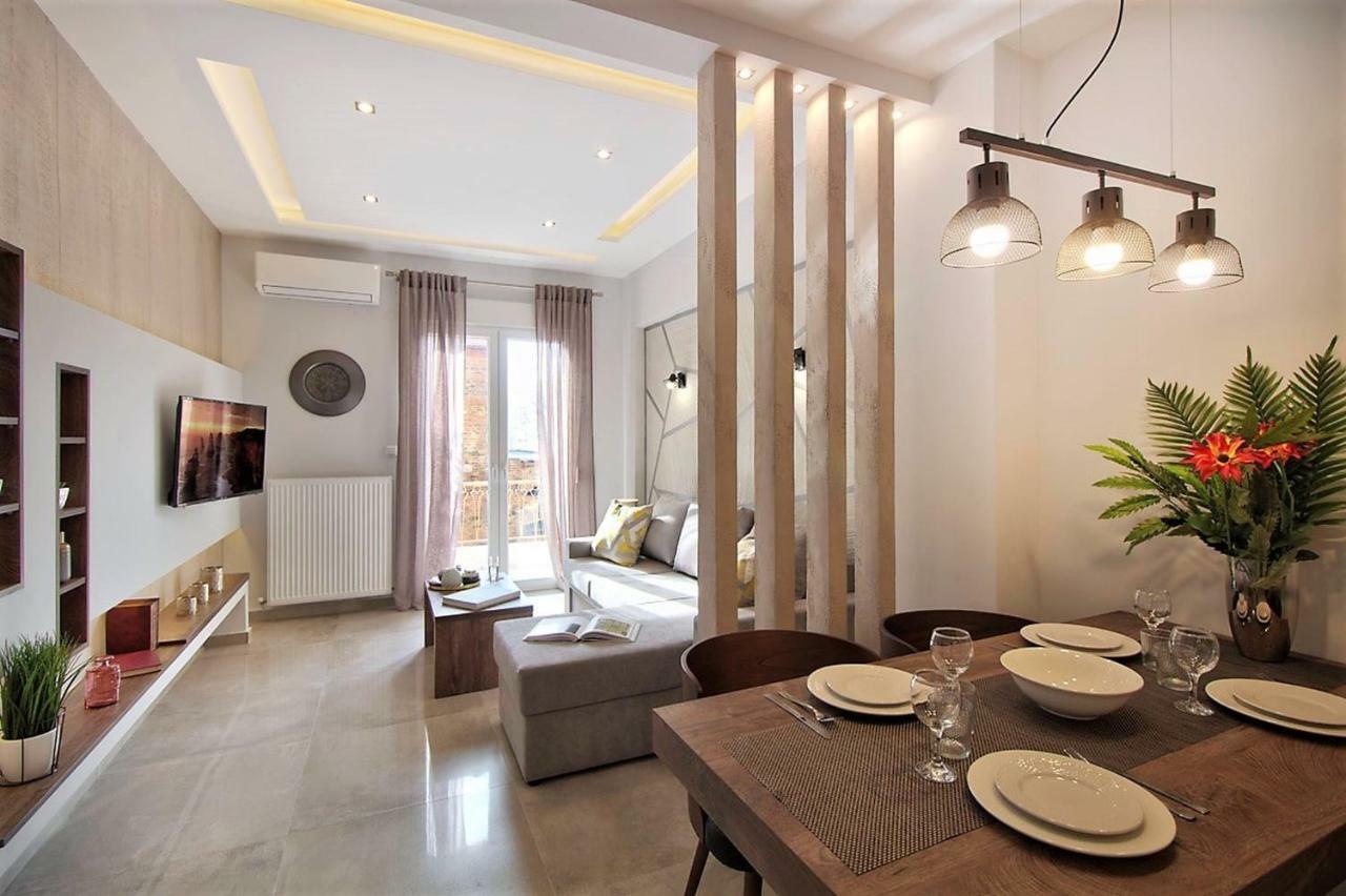 Metro Apartment Thessaloniki Buitenkant foto