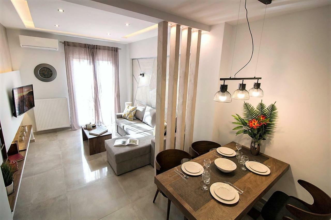Metro Apartment Thessaloniki Buitenkant foto