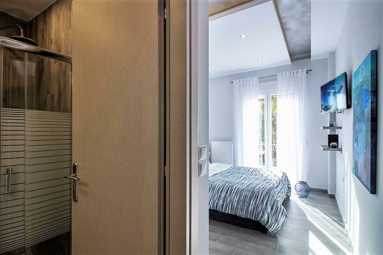Metro Apartment Thessaloniki Buitenkant foto